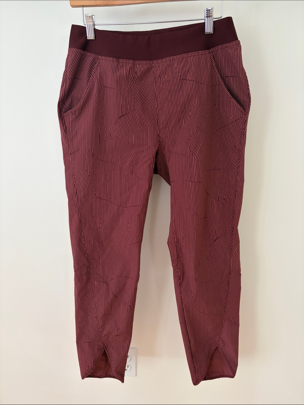 Mountain Hardwear Maroon Striped climbing Pants